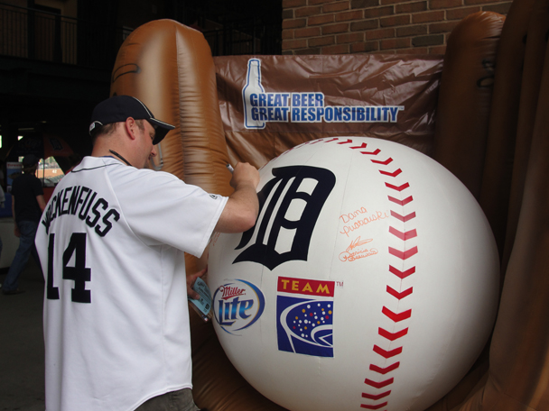 Detroit Tigers Fans Have Great Taste, Pledge to be Responsible 